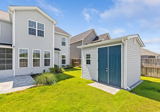 Photo 3 of Single family home for sale at 242 Saxony Loop, Summerville, SC 29486 | MLS# 26015963 | Listing updated on 2026-09-08