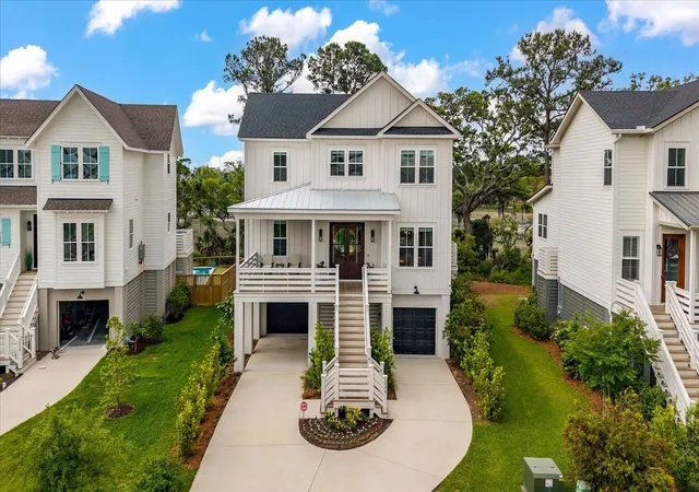 Photo 3 of Single family home for sale at 1574 Charming Nancy Rd, Charleston, SC 29412 | MLS# 26019683 | Listing updated on 2026-08-21