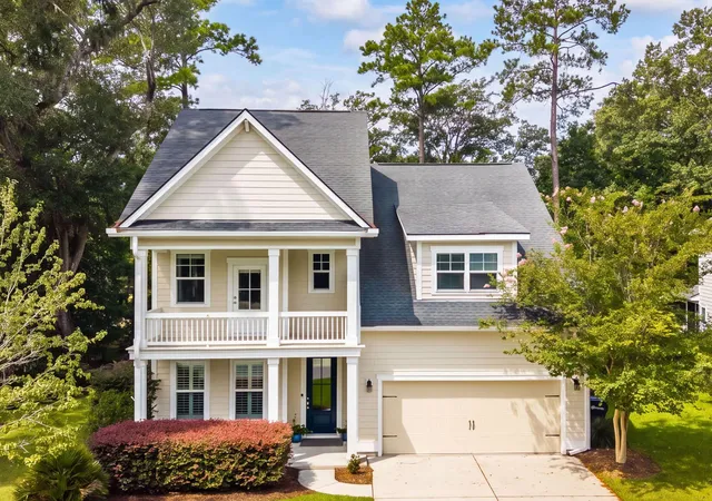 Photo 1 of Single family home for sale at 2576 Larch Ln, Mount Pleasant, SC 29466 | MLS# 26024389 | Listing updated on 2026-09-15