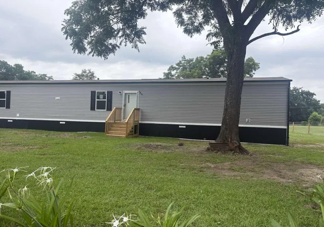Photo 4 of Manufactured home for sale at 146 Starling Ct, Denmark, SC 29042 | MLS# 26018529 | Listing updated on 2026-08-04