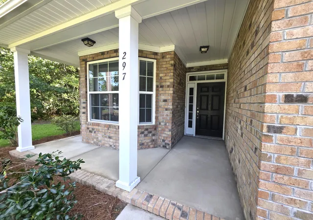 Photo 2 of Single family home for sale at 297 Renau Blvd, Summerville, SC 29483 | MLS# 26024626 | Listing updated on 2026-09-01