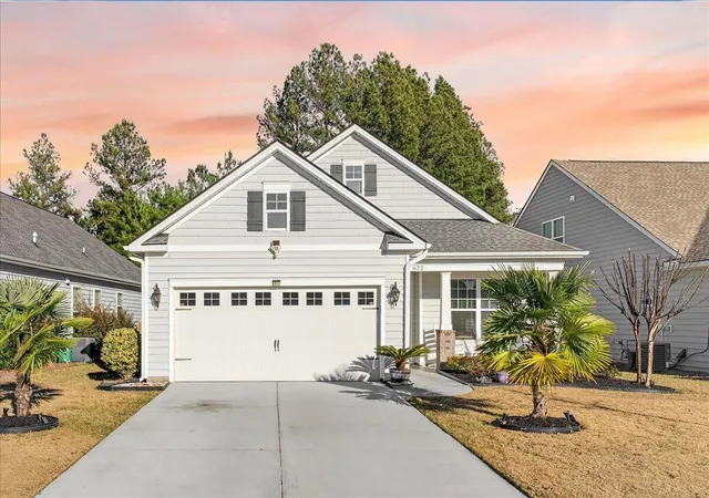 Photo 1 of Single family home for sale at 622 Beach Way, Summerville, SC 29486 | MLS# 26003907 | Listing updated on 2026-05-15