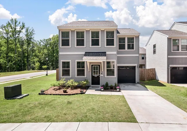 Homes for sale in Summerville, SC | 1056 Berry Patch Cir, Summerville, SC 29485 | MLS# 26016844