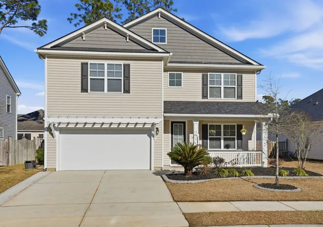 Photo 1 of Single family home for sale at 711 Kilarney Rd, Summerville, SC 29483 | MLS# 26020095 | Listing updated on 2026-08-10