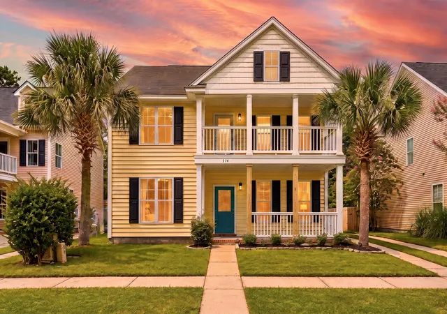 Photo 3 of Single family home for sale at 514 Delafield Dr, Summerville, SC 29483 | MLS# 26023946 | Listing updated on 2026-10-08