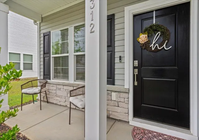 Homes for sale in Summerville, SC | 312 O'Leary Cir, Summerville, SC 29483 | MLS# 26014239