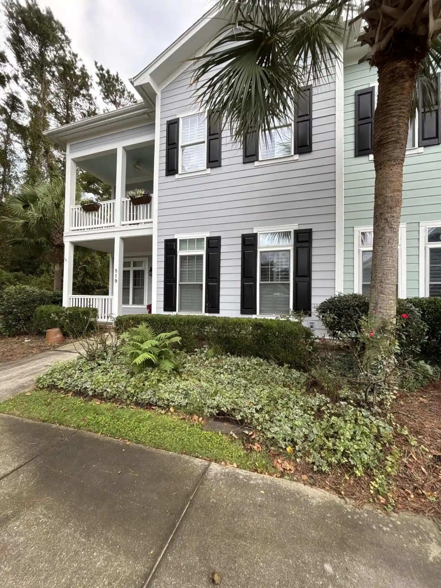 Photo 1 of Sale Pending at 819 Soaring Ln, Charleston, SC 29412 | MLS# 26029102 | Listing updated on 2026-10-23