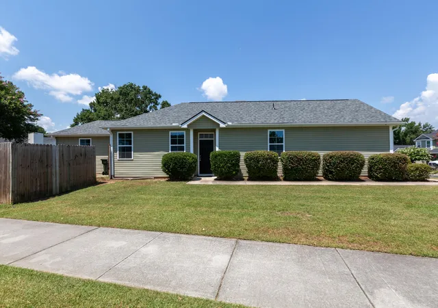 Homes for sale in Ladson, SC | 1217 N University Dr, Ladson, SC 29456
