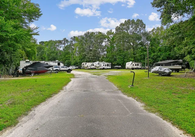 5th image of 243 Emerald Isle Dr, Moncks Corner, SC 29461 | MLS# 26021670