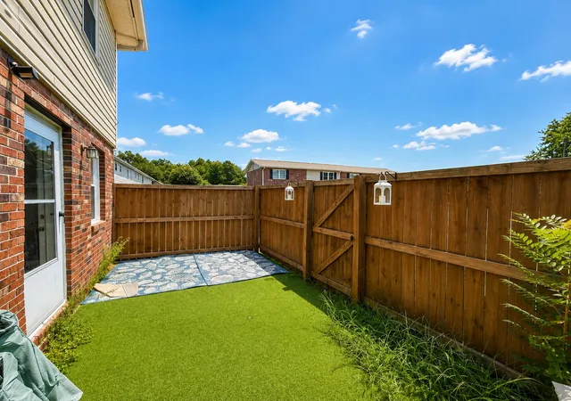 14th image of 415 Parkdale Dr #14a, Charleston, SC 29414 | MLS# 26023092