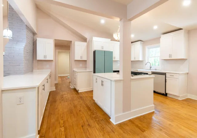 5th image of 708 S Laurel St, Summerville, SC 29483 | MLS# 26018834