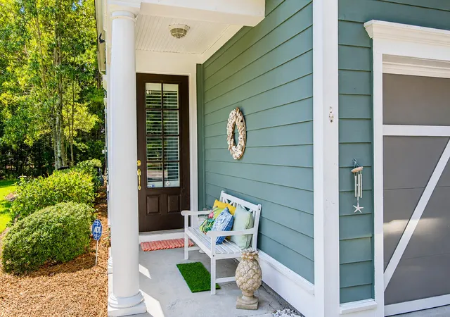 Photo 3 of Townhouse for sale at 1984 Kings Gate Ln, Mount Pleasant, SC 29466 | MLS# 26023026 | Listing updated on 2026-09-09