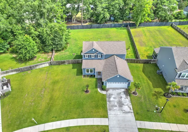 Photo 3 of Single family home for sale at 3045 Grinnell St, Johns Island, SC 29455 | MLS# 26021214 | Listing updated on 2026-09-18