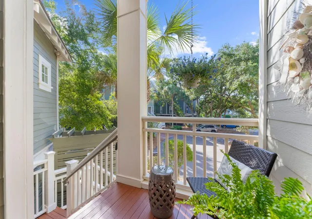 Photo 3 of Single family home for sale at 5819 Back Bay Dr, Isle Of Palms, SC 29451 | MLS# 26020810 | Listing updated on 2026-08-12