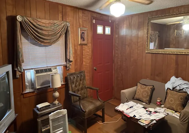 Photo 4 of Single family home for sale at 3182 Old Hwy 52, Moncks Corner, SC 29461 | MLS# 26011246 | Listing updated on 2026-08-28
