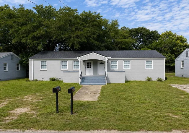 Multi family home for sale at 5611 Aldrich Ave #2, North Charleston, SC 29406 | MLS# 26024216