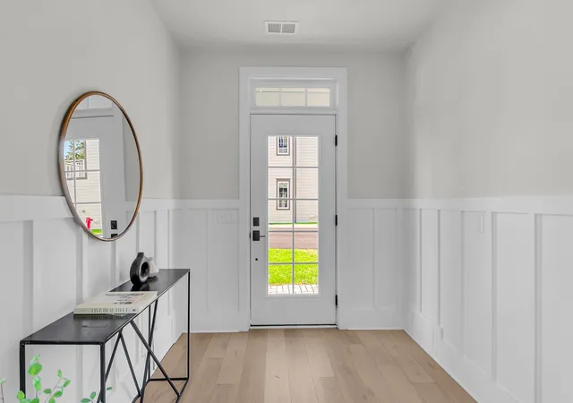 Photo 3 of Townhouse for sale at 1150 Valdosta St #Unit 603, North Charleston, SC 29405 | MLS# 26024353 | Listing updated on 2026-09-11