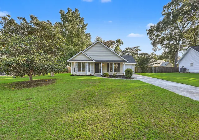 Photo 3 of Single family home for sale at 8329 Longridge Rd, North Charleston, SC 29418 | MLS# 26017939 | Listing updated on 2026-09-02
