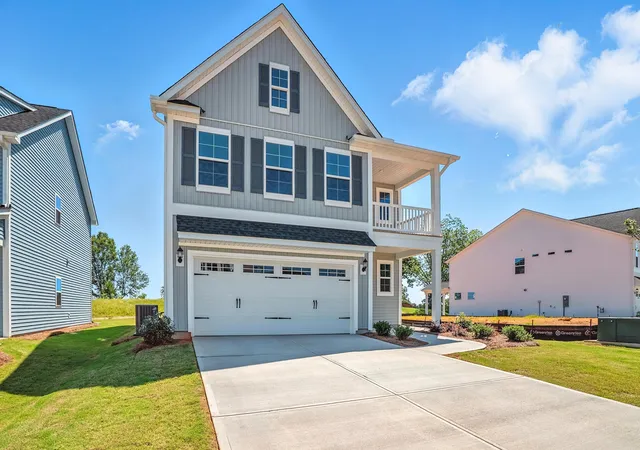 Photo 2 of Single family home for sale at 58 Crosswick St, Summerville, SC 29483 | MLS# 26006534 | Listing updated on 2026-08-04