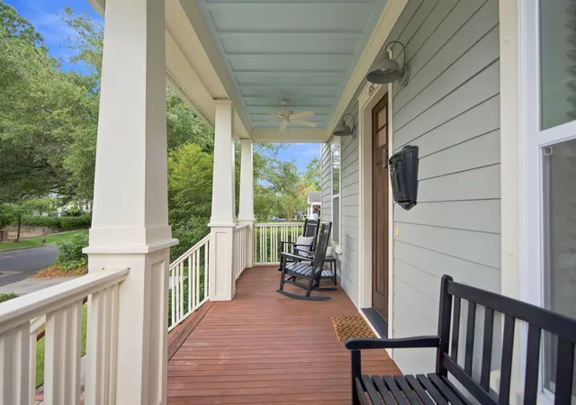 Photo 3 of Single family home for sale at 881 Ashley Ave, Charleston, SC 29403 | MLS# 26021555 | Listing updated on 2026-09-17