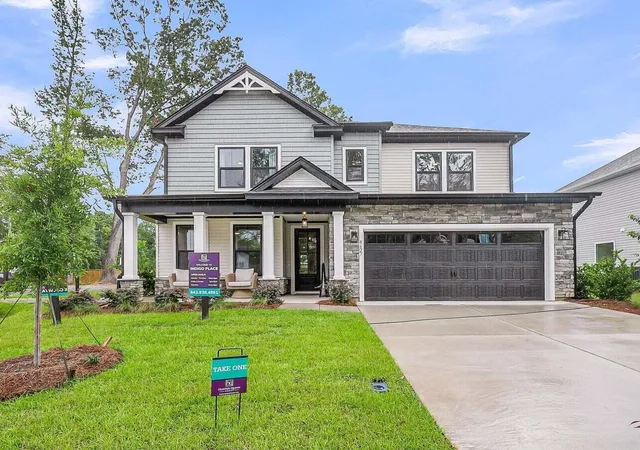 1st image of 216 Creek Pointe Dr, Moncks Corner, SC 29461 | MLS# 26016483