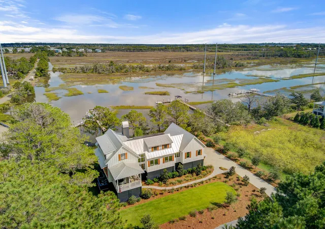 Photo 3 of Single family home for sale at 3015 Crk Cottage Ln, Johns Island, SC 29455 | MLS# 26009534 | Listing updated on 2026-08-04
