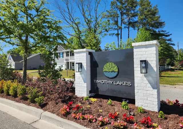 Photo 3 of Sale Pending at 200 Darby Meadow Ln, Ridgeville, SC 29472 | MLS# 26021574 | Listing updated on 2026-08-26