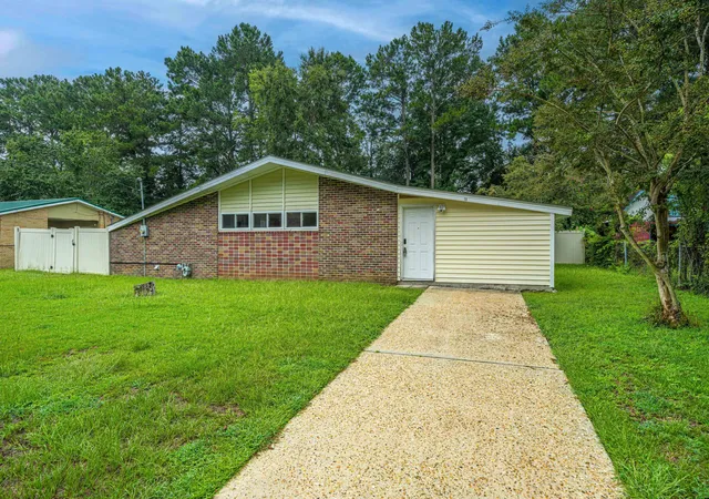 2nd image of 19 Aldene Ave, Goose Creek, SC 29445 | MLS# 26022450