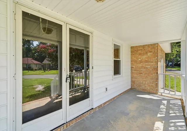 Photo 4 of Single family home for sale at 217 Vickie St, Ladson, SC 29456 | MLS# 26022912 | Listing updated on 2026-09-14