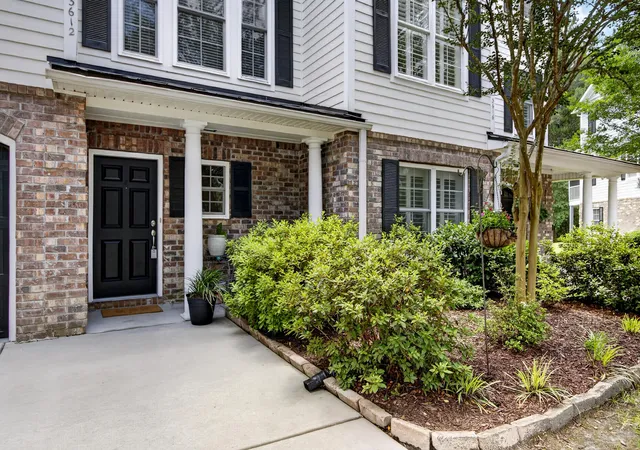 Homes for sale in Mount Pleasant, SC | 3612 Bagley Dr, Mount Pleasant, SC 29466 | MLS# 26017473