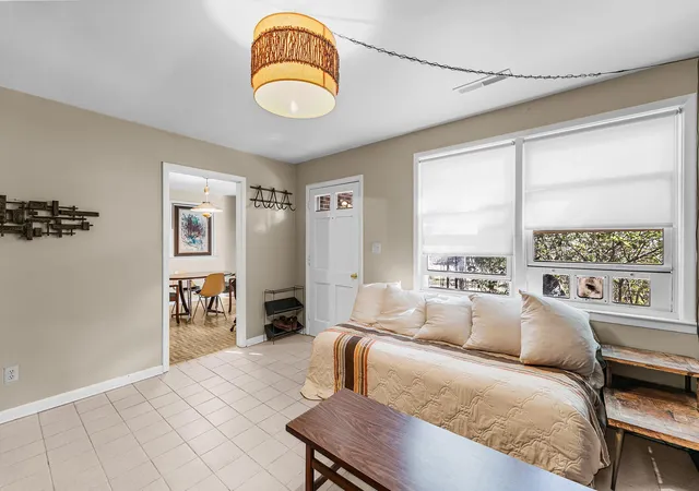 Photo 3 of Single family home for sale at 1514 Balsam St, Charleston, SC 29407 | MLS# 26020349 | Listing updated on 2026-08-22