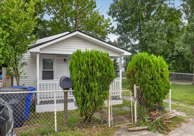28th image of 2023 Hugo Ave, North Charleston, SC 29405 | MLS# 26017662