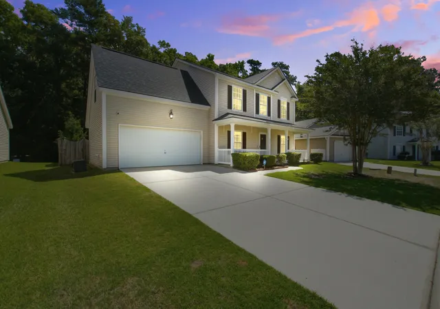 Photo 1 of Single family home for sale at 214 Eagle Ridge Rd, Summerville, SC 29485 | MLS# 26015703 | Listing updated on 2026-09-04