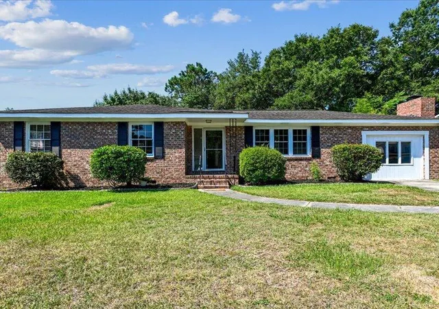 Photo 1 of Single family home for sale at 349 Curtiss Ave, Charleston, SC 29407 | MLS# 26019753 | Listing updated on 2026-07-17