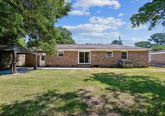 Photo 3 of Single family home for sale at 349 Curtiss Ave, Charleston, SC 29407 | MLS# 26019753 | Listing updated on 2026-07-17