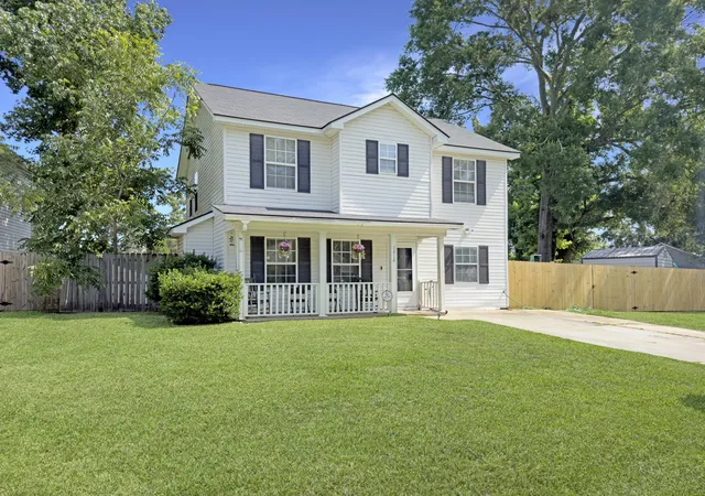 3rd image of 1212 Jeanna St, Summerville, SC 29486 | MLS# 26017333