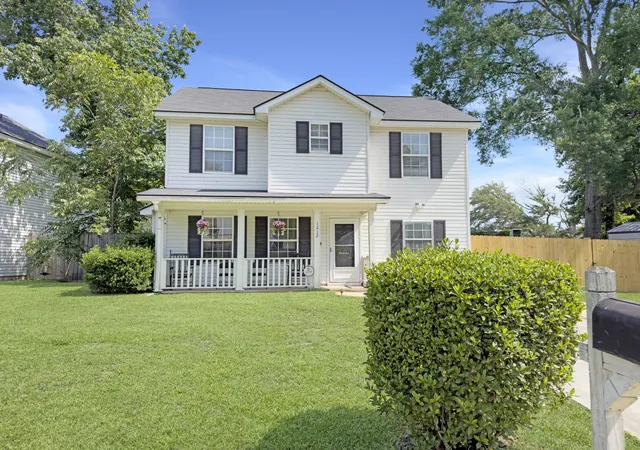 4th image of 1212 Jeanna St, Summerville, SC 29486 | MLS# 26017333