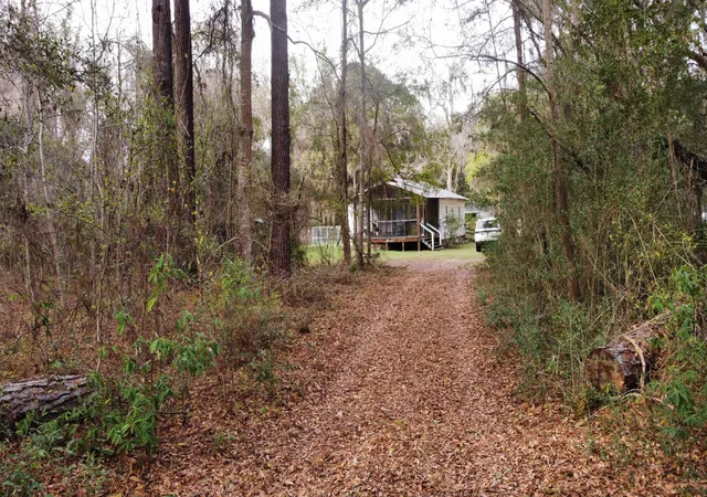 Photo 4 of Single family home for sale at 7778 Indigo Hl Rd, Edisto Island, SC 29438 | MLS# 26012179 | Listing updated on 2026-08-04