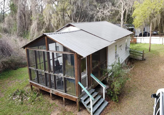 Photo 5 of Single family home for sale at 7778 Indigo Hl Rd, Edisto Island, SC 29438 | MLS# 26012179 | Listing updated on 2026-08-04