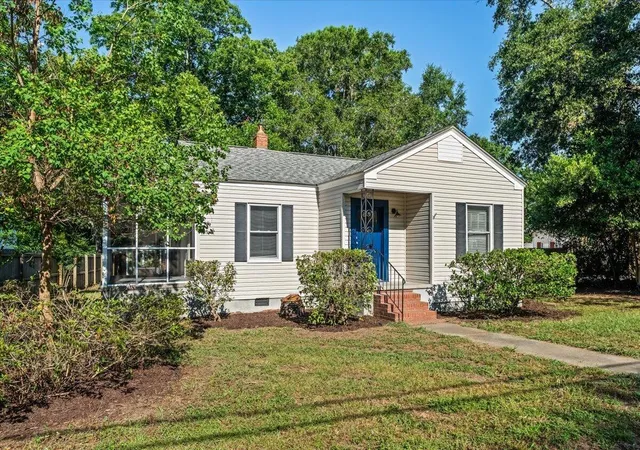 4th image of 329 Riverland Dr, Charleston, SC 29412 | MLS# 26019933