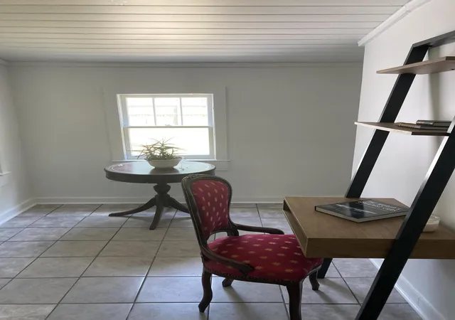 5th image of 110 Groves St, Walterboro, SC 29488 | MLS# 24018160