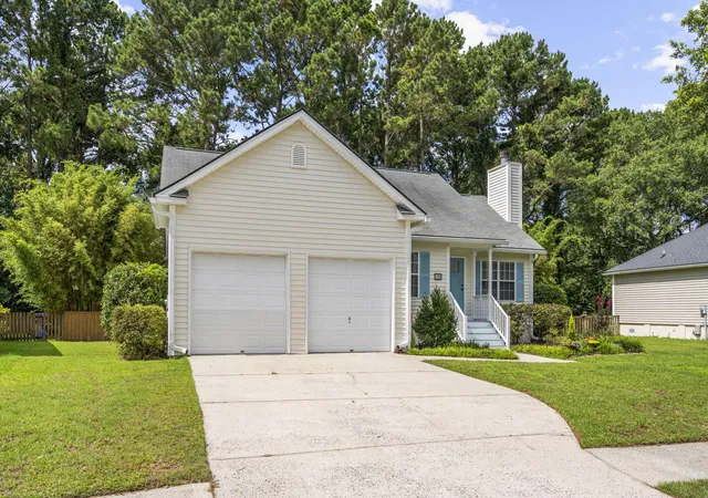Photo 2 of Single family home for sale at 109 Sea Cotton Cir, Charleston, SC 29412 | MLS# 26018305 | Listing updated on 2026-07-09