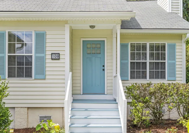 Photo 3 of Single family home for sale at 109 Sea Cotton Cir, Charleston, SC 29412 | MLS# 26018305 | Listing updated on 2026-07-09