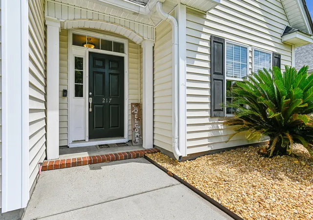 Photo 4 of Single family home for sale at 217 Equinox Cir, Ladson, SC 29456 | MLS# 26017125 | Listing updated on 2026-09-01