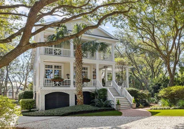 Photo 2 of Single family home for sale at 2863 Jasper Blvd, Sullivans Island, SC 29482 | MLS# 25005594 | Listing updated on 2026-08-31