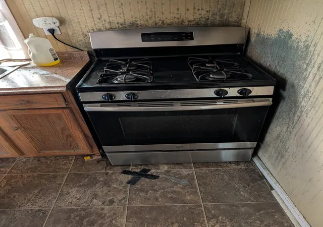Photo 4 of Single family home for sale at 1858/1860 Taberwood Cir, Charleston, SC 29407 | MLS# 25033214 | Listing updated on 2026-08-08