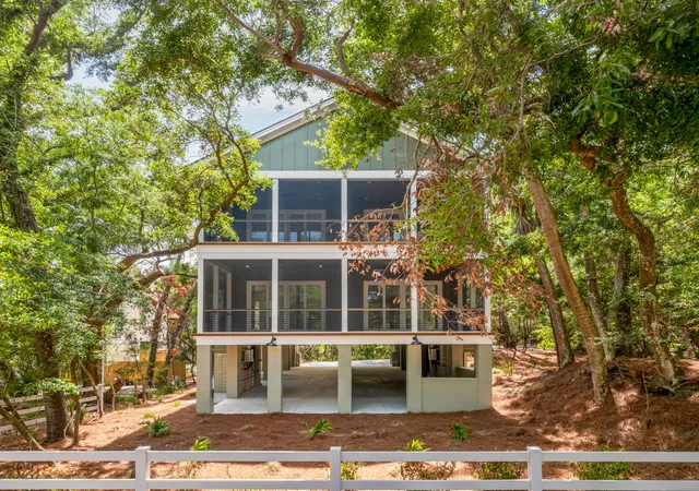 Homes for sale in Edisto Island, SC | 582 Pelican Ct #A,B, Edisto Island, SC 29438 | MLS# 26015102