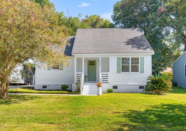 2nd image of 1258 Driftwood Dr, Charleston, SC 29412 | MLS# 26023824