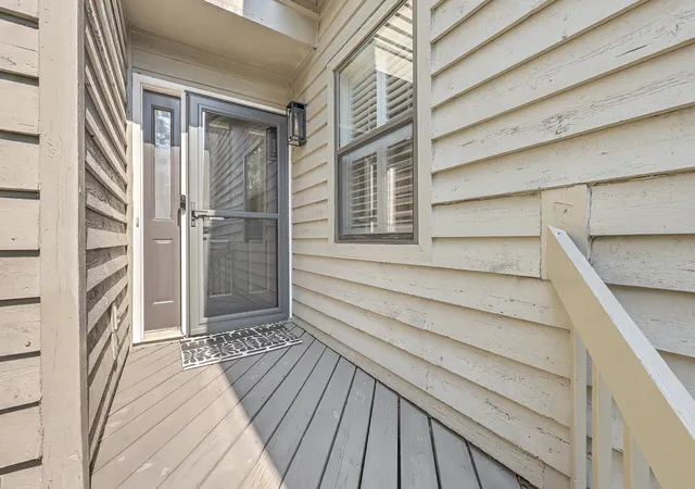 Photo 3 of Townhouse for sale at 1043 Marsh Court Ln, Mount Pleasant, SC 29464 | MLS# 26024085 | Listing updated on 2026-09-14