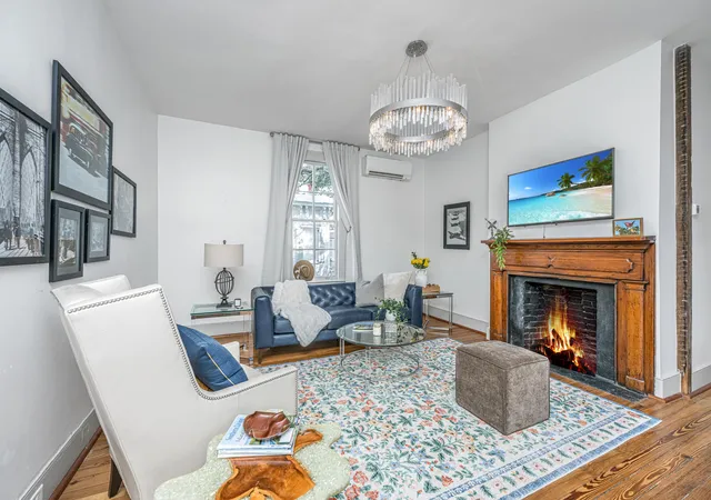 Homes for sale in Charleston, SC | 20 Limehouse St #C, Charleston, SC 29401 | MLS# 26006375